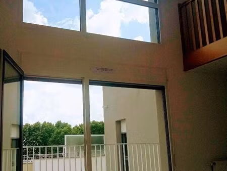 appartement - duplex 5 pieces (103 m²) + emplacement voiture en s/s