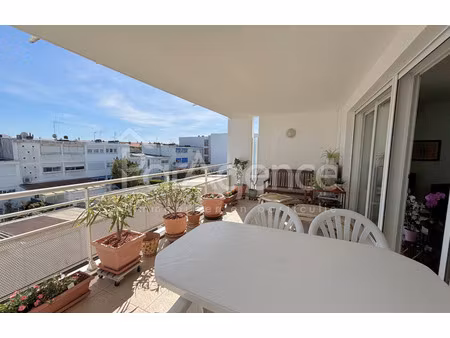 appartement t3 terrasse et garage - résidence sécurisée av