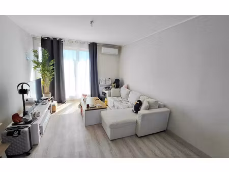 appartement saint-pierre-lès-nemours 63.47 m² t-4 à vendre  169 000 €