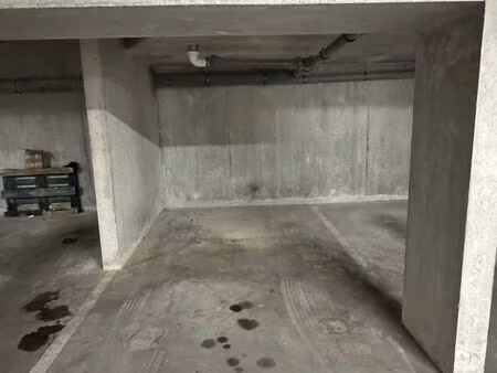 place de parking a vendre 11000 euros - 65 rue de la faucille - saint-genis pouilly