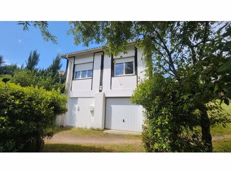 vente maison de ville captieux  80m² 5 pièces 115 000€ gironde