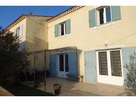 exclusivite// maison à entraigues sur la sorgue de 96 m² avec jardin et garage.