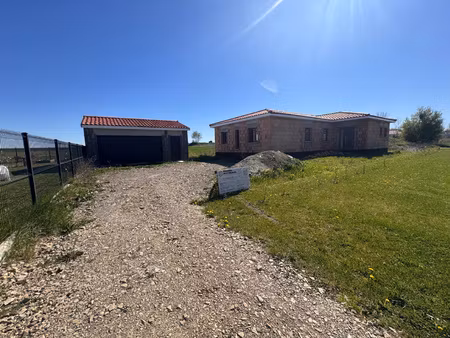maison neuve - les martres-sur-morge