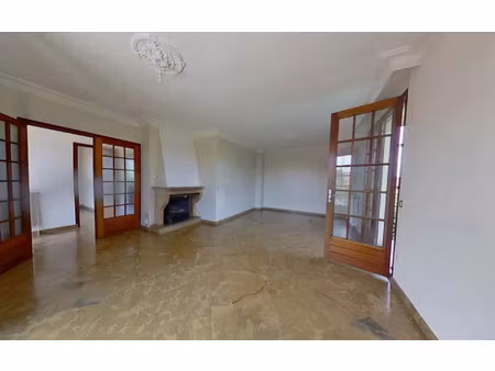 maison meyzieu 209.13 m² t-7 à vendre  670 000 €