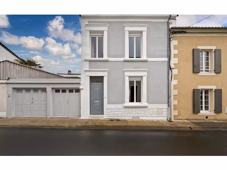 maison périgueux 125 m² t-5 à vendre  264 990 €