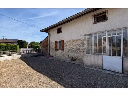maison polliat m² t-5 à vendre  149 000 €