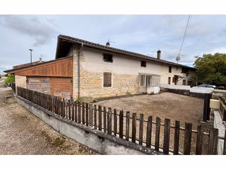 maison polliat m² t-5 à vendre  192 000 €