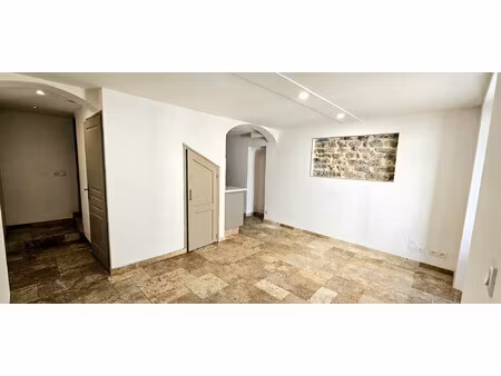 maison de village t3/4 avec cave à gonfaron