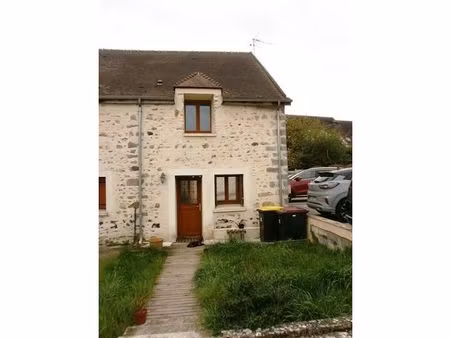 maison de village - 63m ²