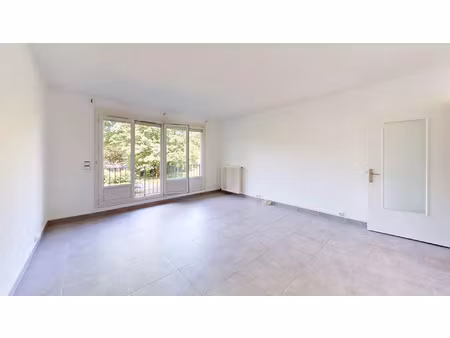 vente appartement 2 pièces 51 m2 à le plessis-trévise