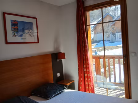 st colomban de villards appart t2 en rez de chaussée avec te