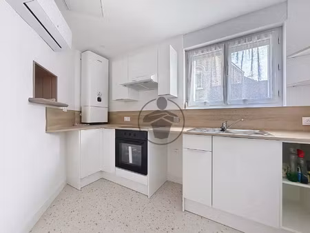 location maison 2 pièces 43 m2 à saint-quentin