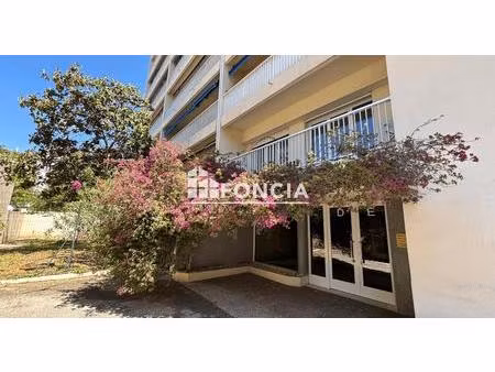 studio avec parking privé secteur saint roch