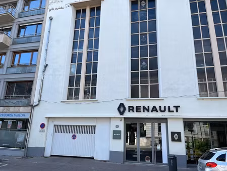 vente parking 11 m² à lyon 6ème (69006)  25 000 €