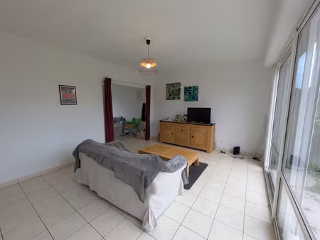 maison 3 chambres proches des commerces et ecoles