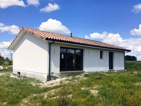 location maison 3 pièces 70 m² à portets (33640)