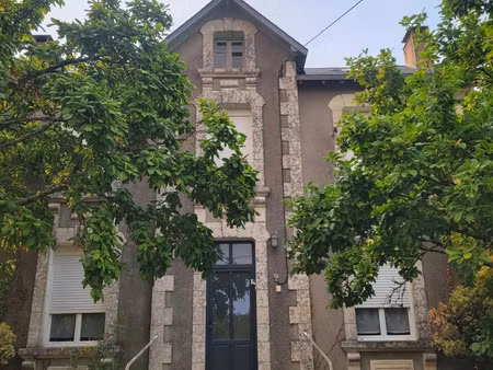 vente maison 5 pièces 295 m² mazières-en-gâtine (79310)