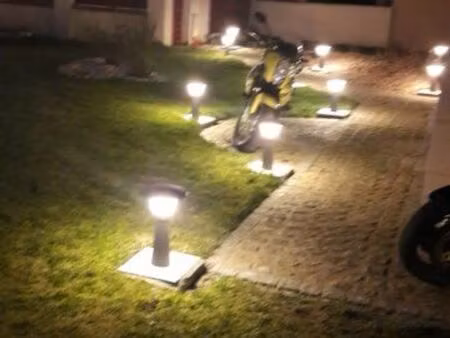 ◊ f2 meublé lumineux avec parking – calme – lèves