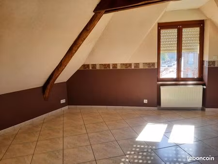 appartement t3 centre ville ducey