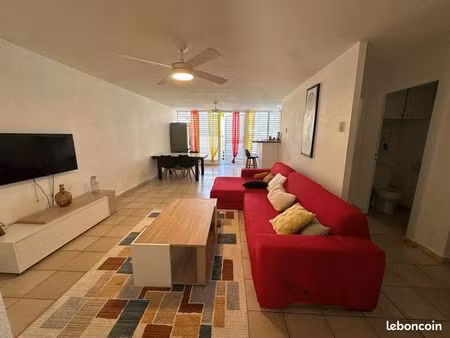 appartement 67m2. t3 meublé le moule (97160)