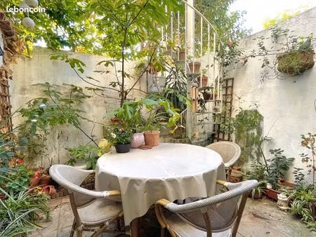 t2/3 avec terrasse bourgeois bohème