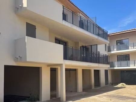 ◊ location meublée avec parking et balcon t2 42 m² – boulevard gambetta – saint-rémy