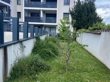 t3 récent  traversant  terrasse  2 parkings sous-sol
