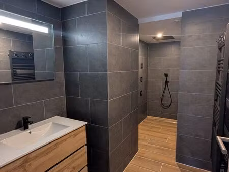 appartement f2/f3 56m²