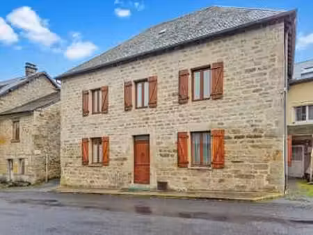 vente maison à pradines (19170) : à vendre / 109m² pradines