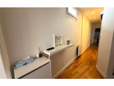 location appartement  m² t-2 à asnières-sur-seine  1 240 €