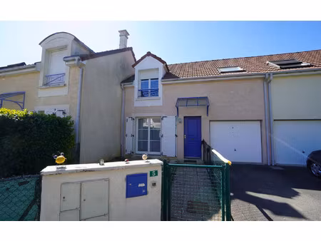 location maison  76.08 m² t-4 à longvic  900 €
