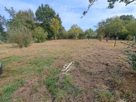 vente terrain à la guierche (72380) : à vendre / 874m² la guierche
