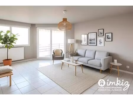 t4 de 80m² avec balcon et garage