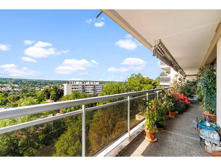 appartement saint germain en laye 5 pièces 111.42 m2