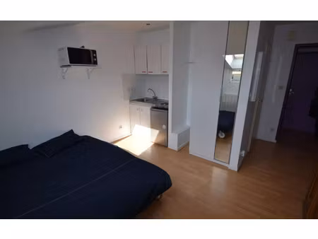 location appartement  21.22 m² t-1 à silly-sur-nied  360 €