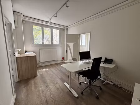 local commercial - 32m² - rue du montparnasse