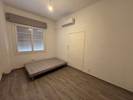 location local d'activité 1 pièce  16.74m²  gaillac
