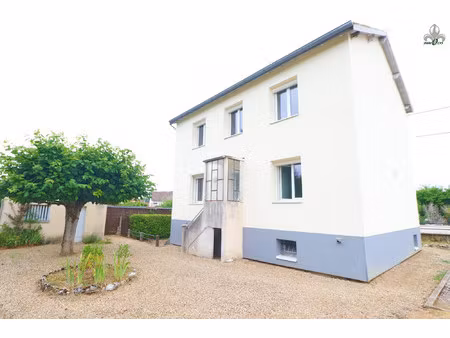 maison à louer chaussin