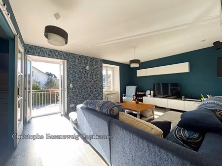 maison t6 de 140 m2 plus annexe de 55 m2