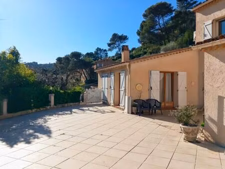 villa de construction traditionnelle – prestations de qualité