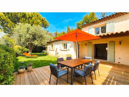 villa 5 pièces à saint-paul-de-vence