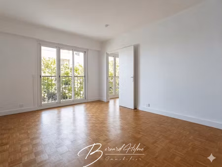 appartement 2 pieces - 36m2 - cave - bd camille flammarion -