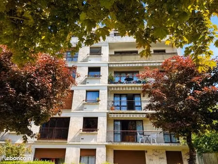 appartement 4 pièces 90 m²