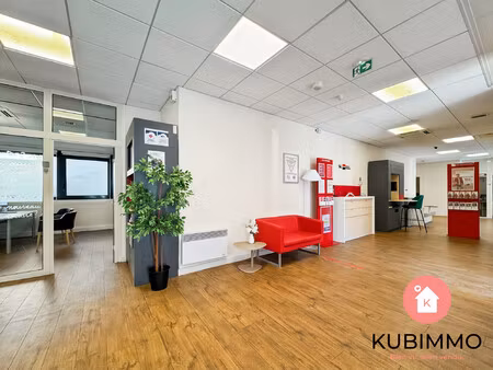 local commercial premium d'environ 224 m² – emplacement n°1