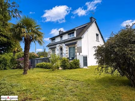 maison rénovée  prête à vivre  beaux volumes