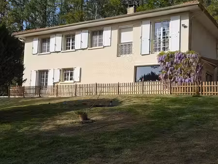 mirande  maison à vendre 7 pièces - 190 m2 - garage - piscine - 8 000 m2 de terrain