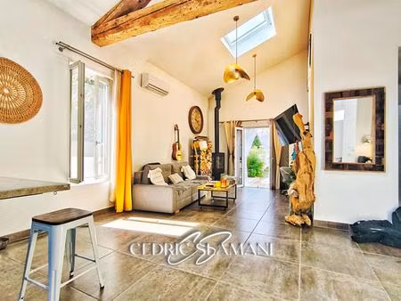 maison plain pied 70 m2  2 chambre  cuisine americaine  salon cathedrale  salle d eau  wc 