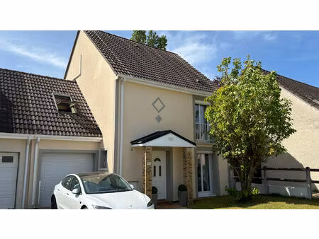 mantes-la-ville - maison 139 m² - 4 chambres  home cinéma et environnement calme