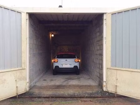 parking à louer
