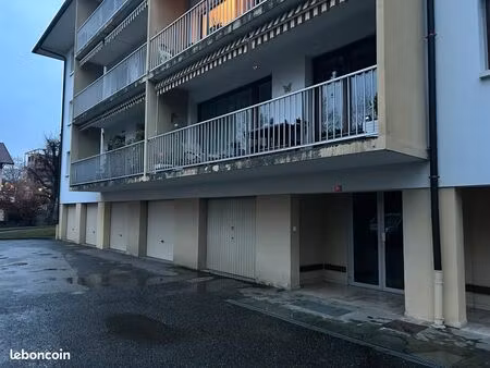 location garage  annecy-le-vieux